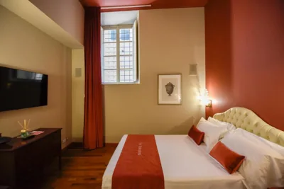 Chambre Simple Standard — The Tuscanian Hotel