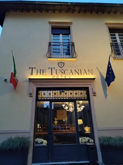 The Tuscanian Hotel – Photos 6