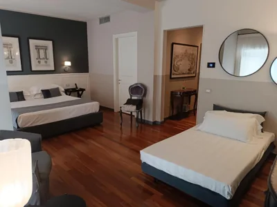 The Tuscanian Hotel – Photos 11
