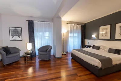 The Tuscanian Hotel – Photos 12